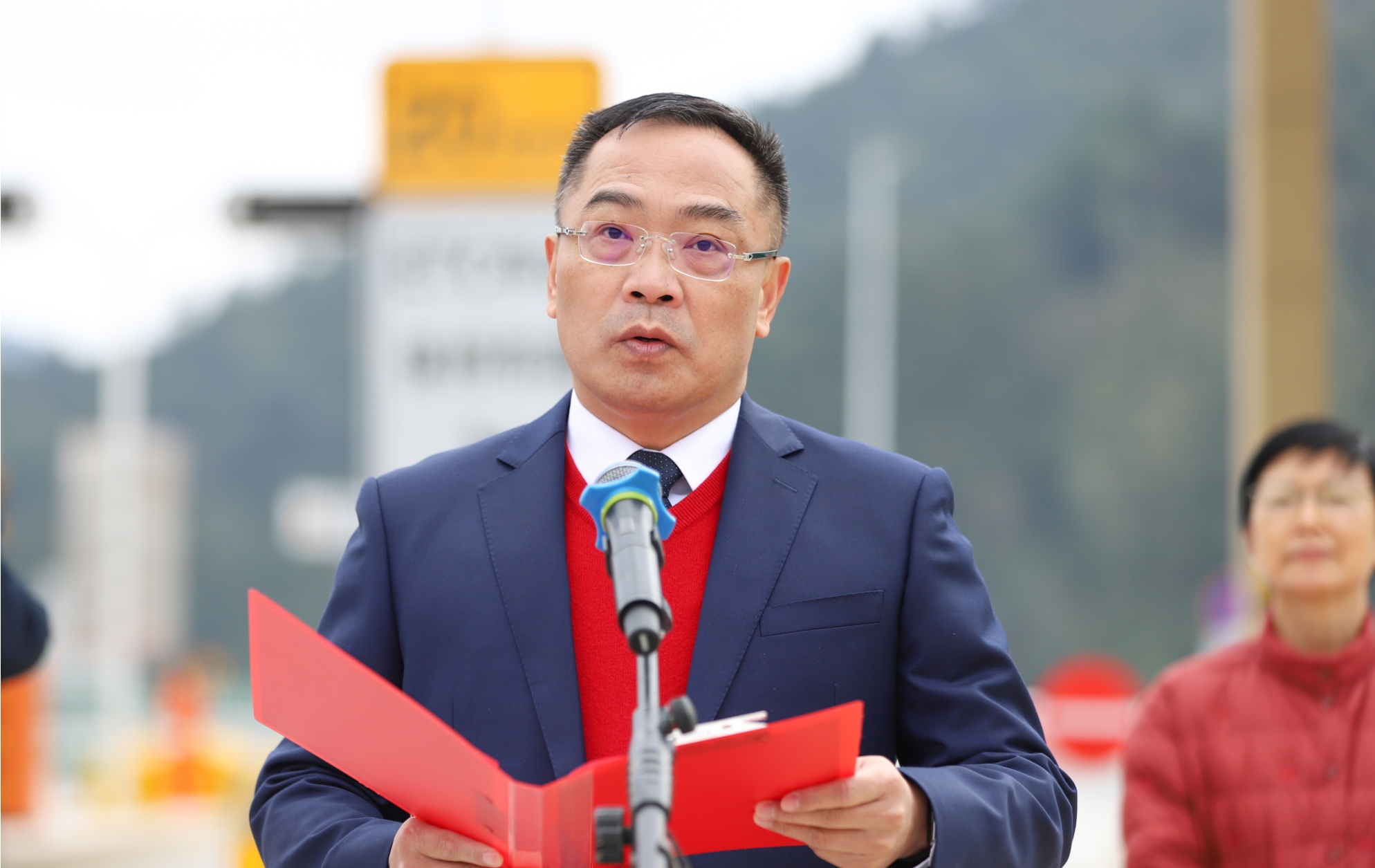 北投集團黨委副書記、副董事長、總經(jīng)理黃學軍_副本.jpg